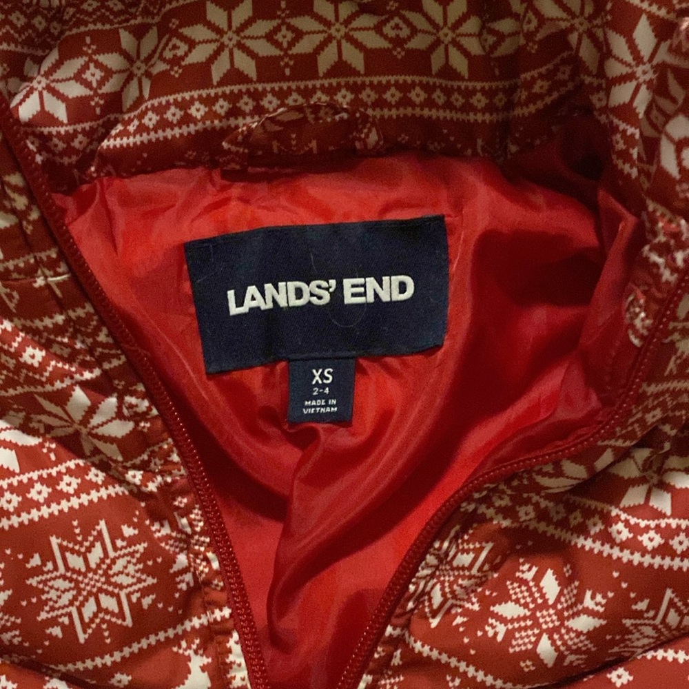 Lands End winter pattern puffer coat - Picture 2 of 5